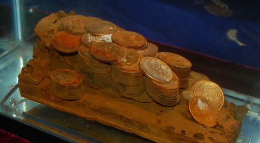 Cargo box and coins Cargo box and coins